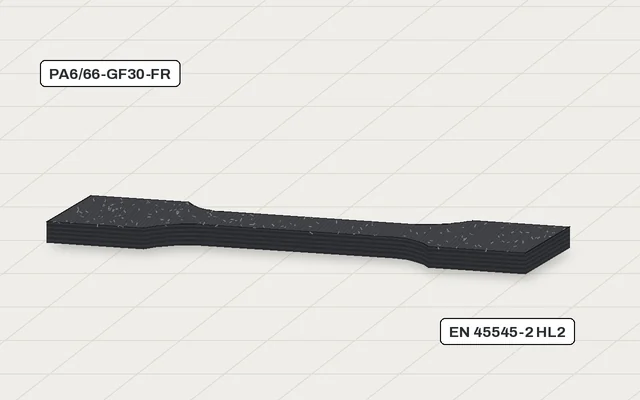 Probekörper aus PA6/66-GF30-FR mit sichtbaren Druckschichten und dem Hinweis EN 45545-2 HL2